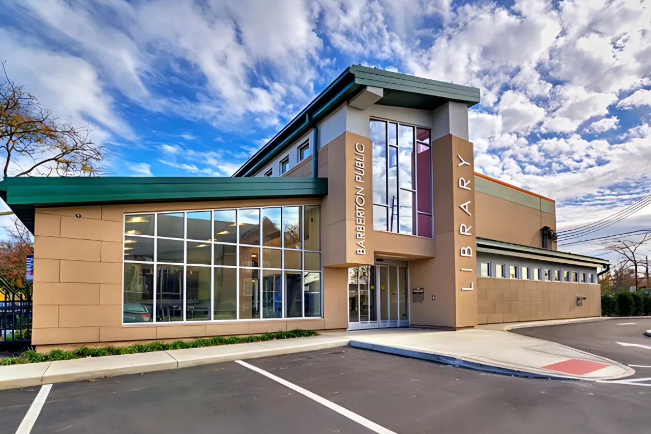 Exterior of Barberton Public Library Building
